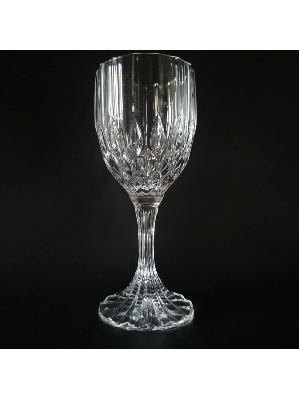 Vintage Cristal d'Arques Durand Bretagne Crystal Wine Glass Vtg Stemware
